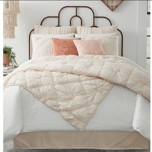 Studio D Juliette Ruched Floral Quilt Mini Set